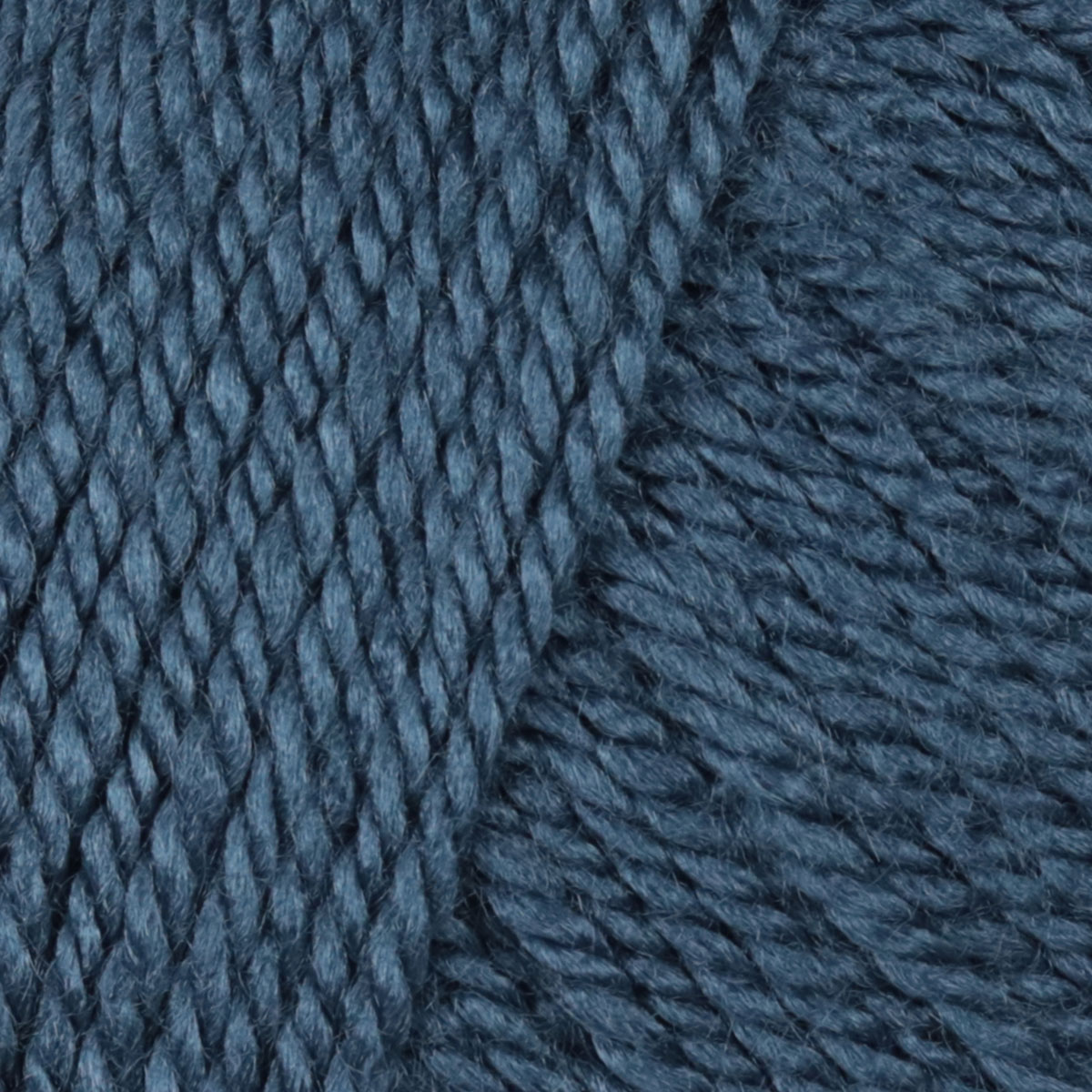 Garn Dora #018, 100% Acryl, Nadelstärke 3-3,5, 5x100g